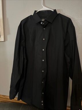 jf j.ferrar Men's Black Long-Sleeve Dress Shirt